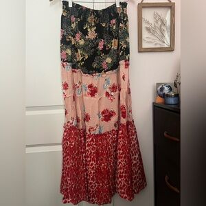 NWT UO Mixed Print Tiered Maxi Skirt